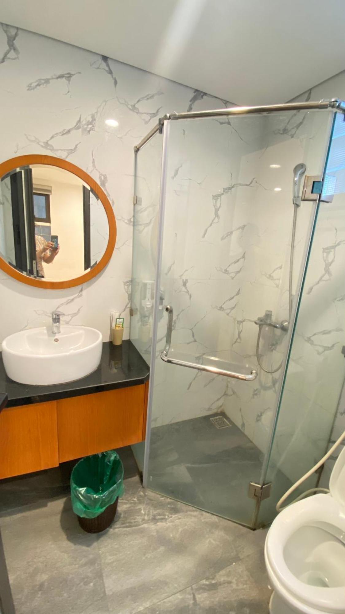 Era Cozy Apartment Ханой Екстериор снимка